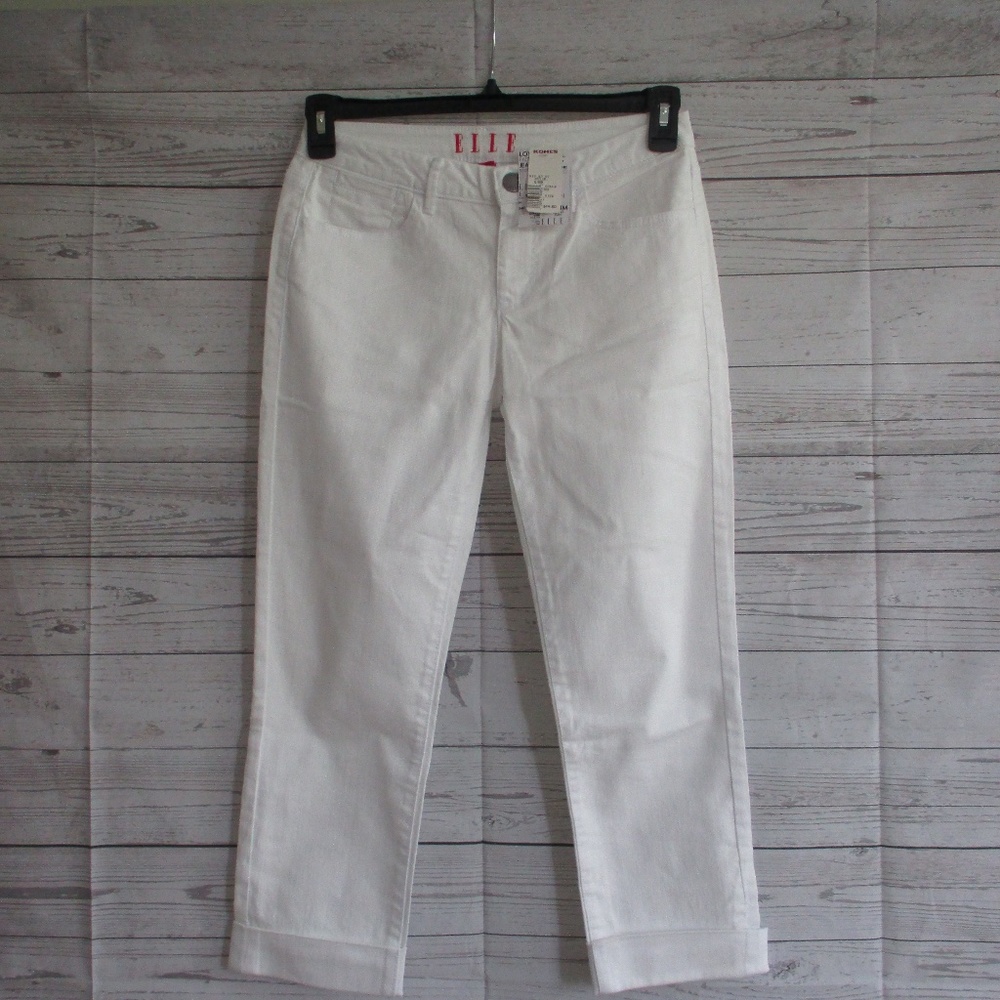NWT - ELLE white denim Capri - sz 2